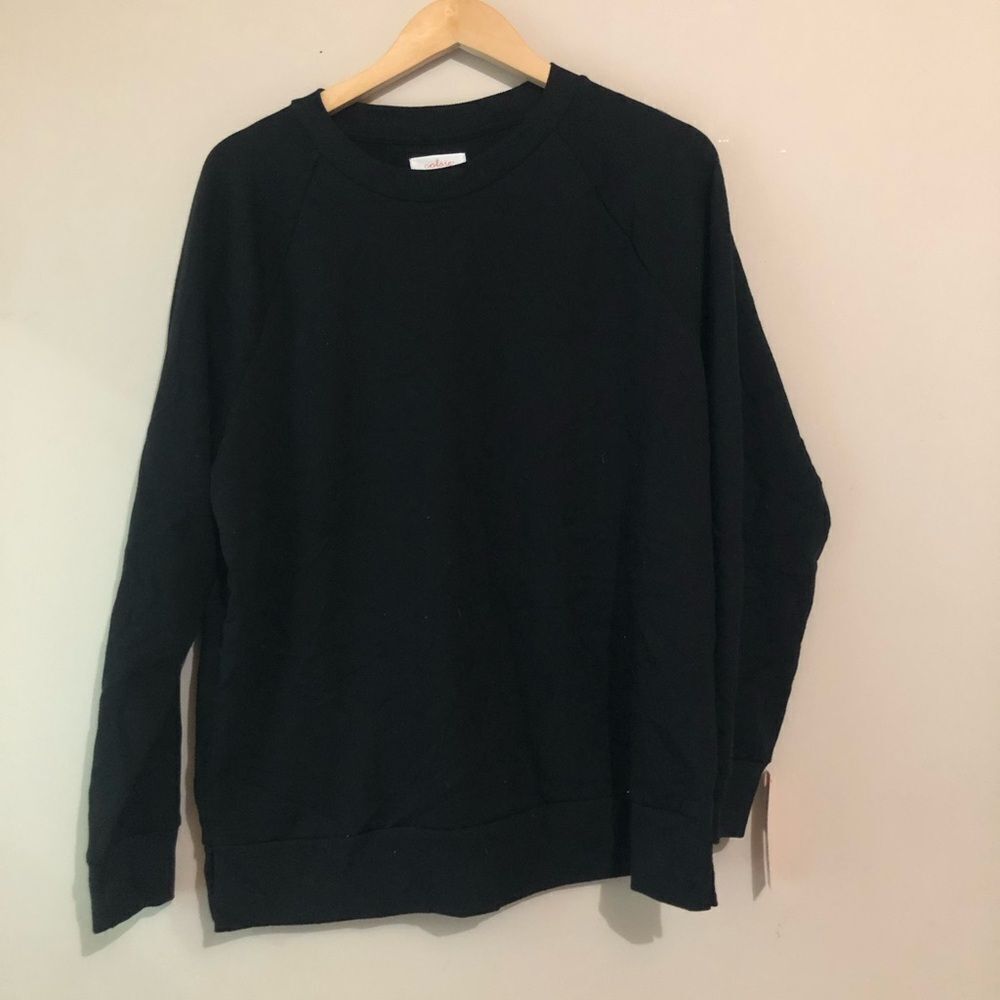 📳 Colsie | Black Long Sleeve